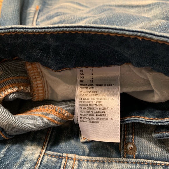 American Eagle Jean Shorts - Picture 3 of 3